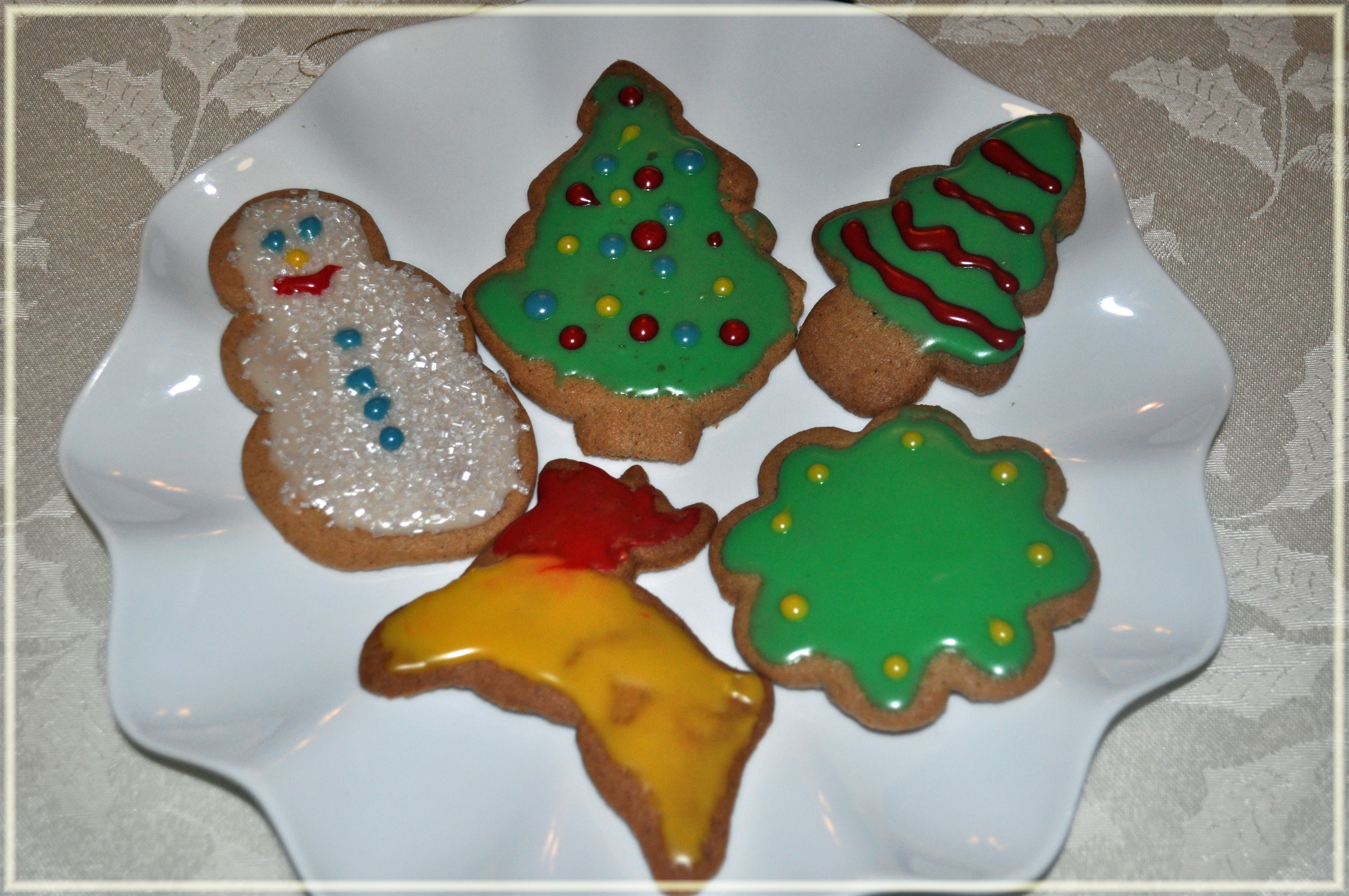 Spiced Christmas Cookies
 Spiced Holiday Sugar Cookies Recipe McCormickBaking