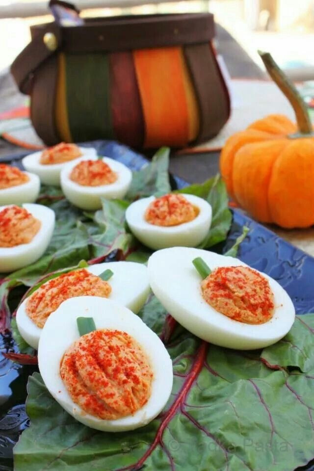Thanksgiving Deviled Eggs
 30 Creative Deviled Egg And Hard Boiled Egg Holiday Ideas