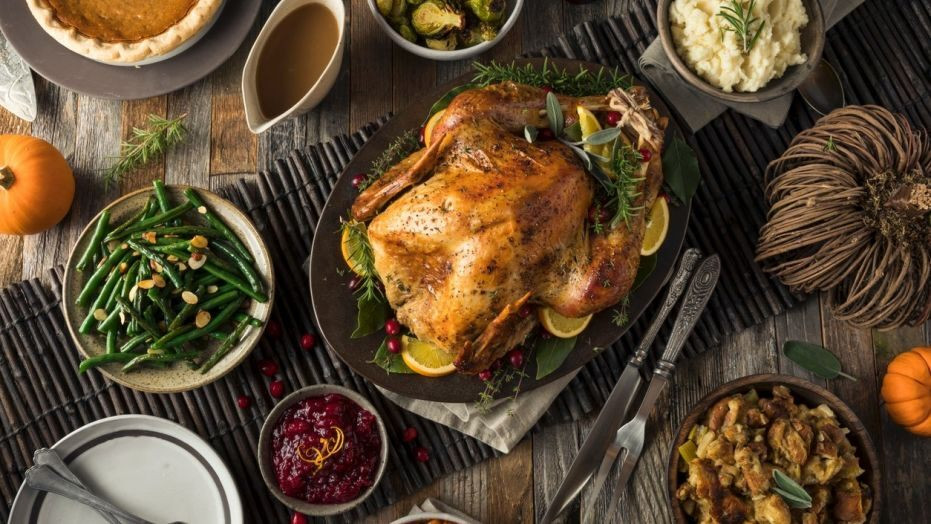 Thanksgiving Dinner Delivery Hot
 Neiman Marcus will ship you a full Thanksgiving dinner