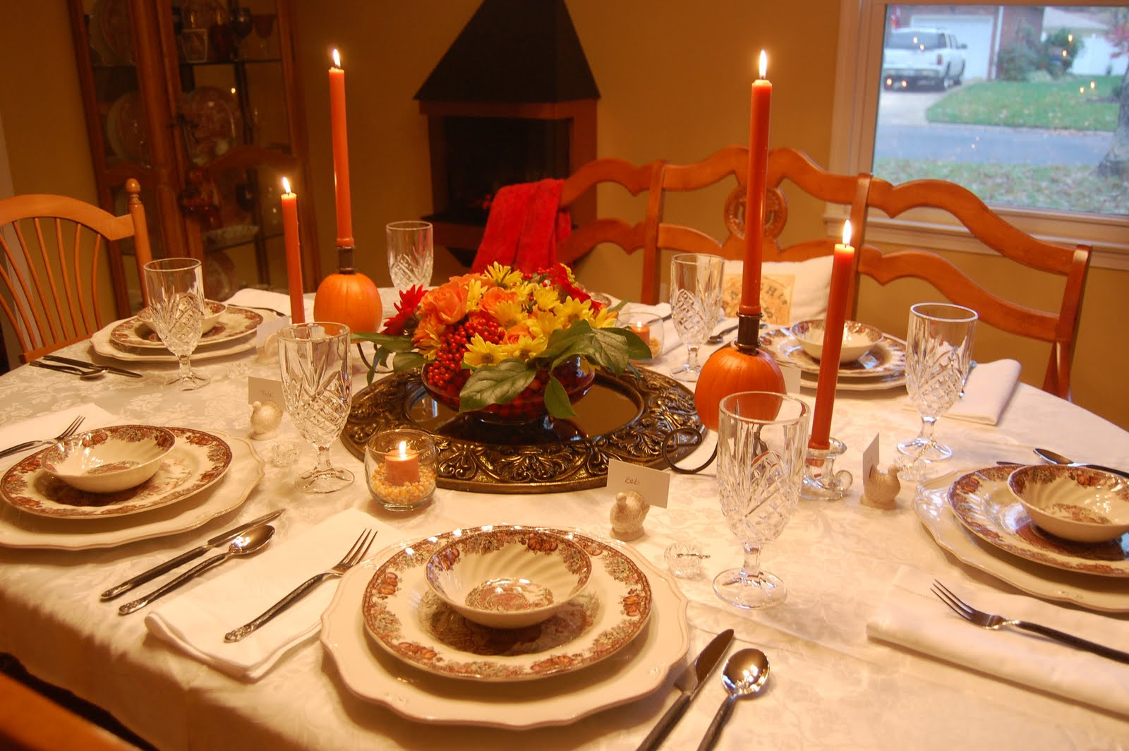 Thanksgiving Dinner Table
 The Knife is Always Right How to Set the Perfect