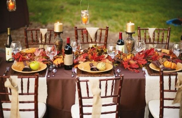 Thanksgiving Dinner Table Decorations
 20 fantastic Thanksgiving decoration ideas for an outdoor