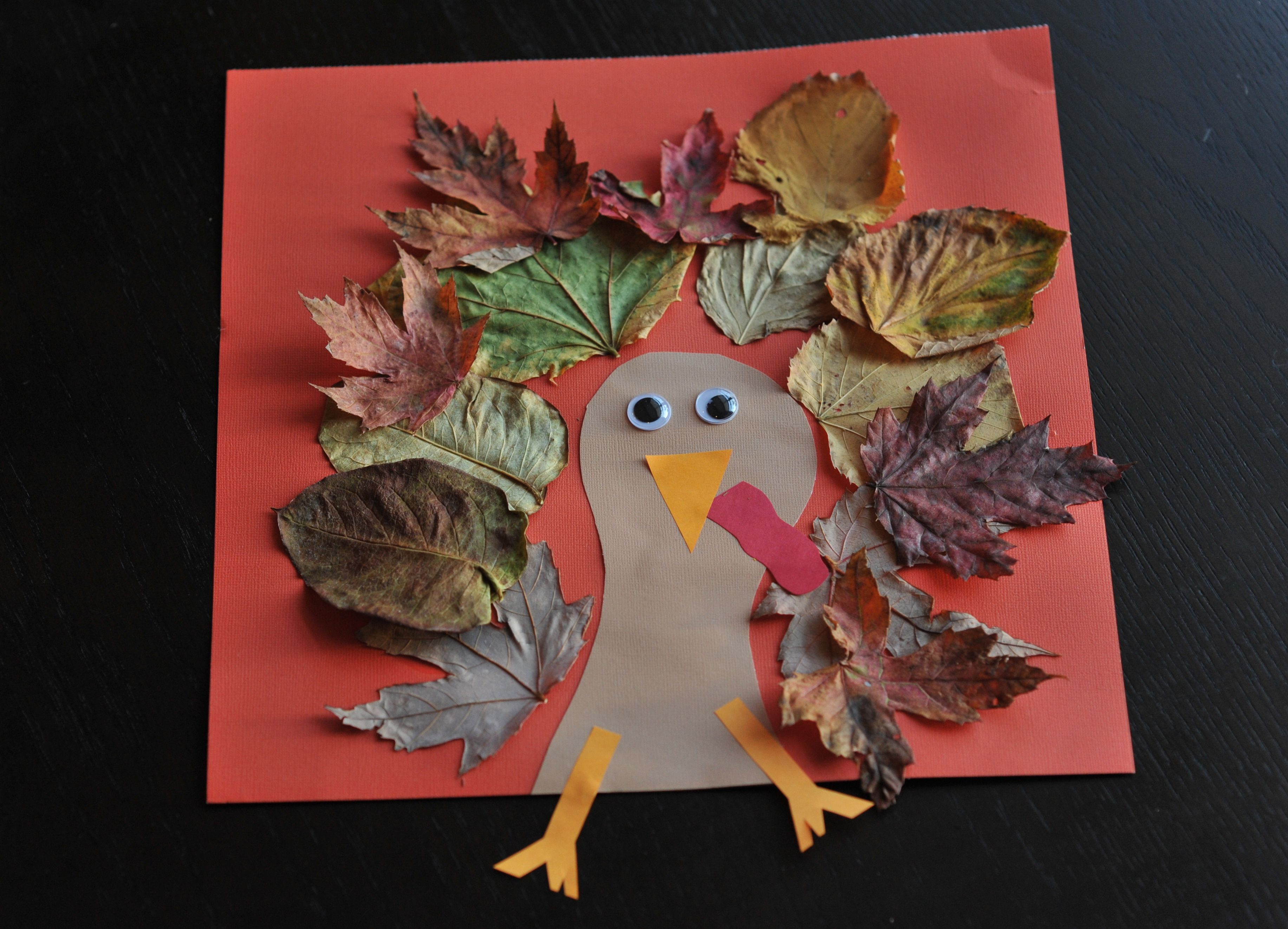 Thanksgiving Turkey Projects
 Fall Turkey Craft with Leaves