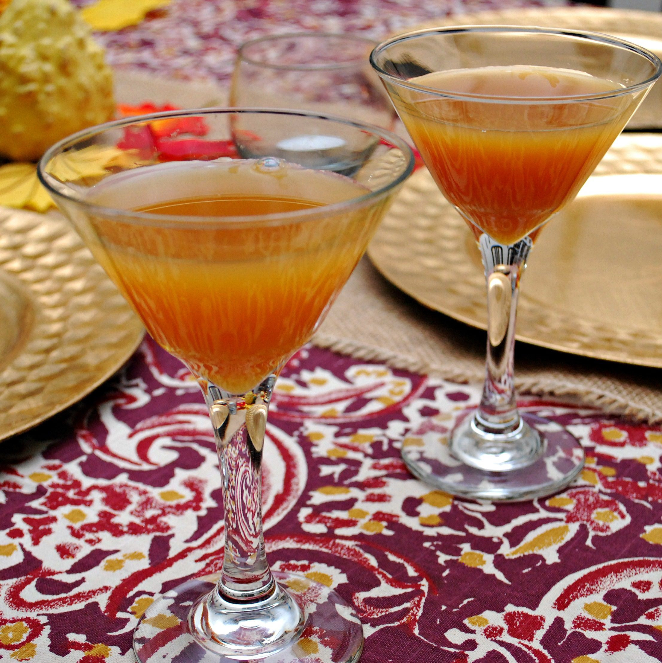 Thanksgiving Vodka Drinks
 Thanksgiving Cider Vodka Cocktail Recipe