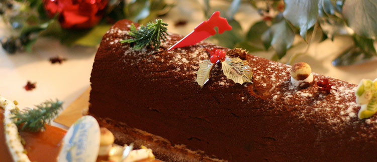 Traditional Christmas Desserts From Around The World
 Traditional Christmas Desserts from Around the World