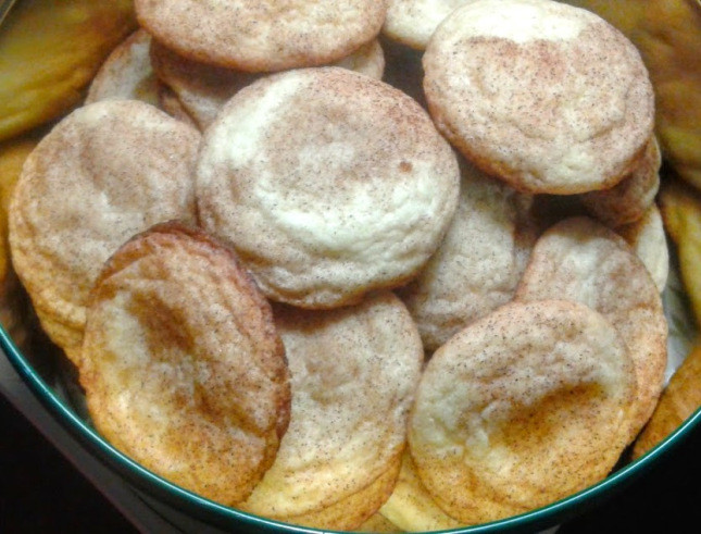 Trisha Yearwood Christmas Cookies
 Made from scratch Snickerdoodle cookies make for great