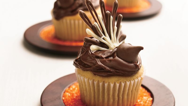 Turkey Cupcakes For Thanksgiving
 Thanksgiving Turkey Cupcakes Recipe BettyCrocker