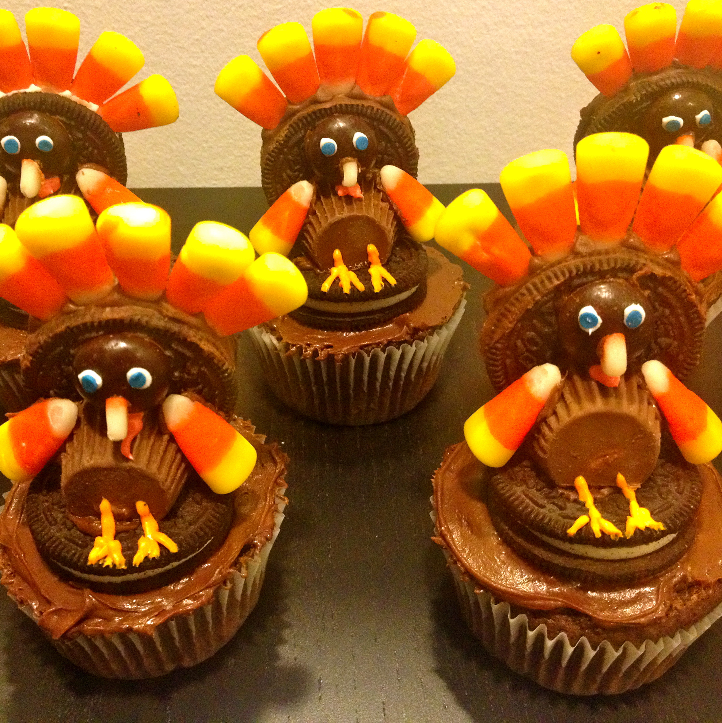 Turkey Cupcakes For Thanksgiving
 Turkey Cupcakes