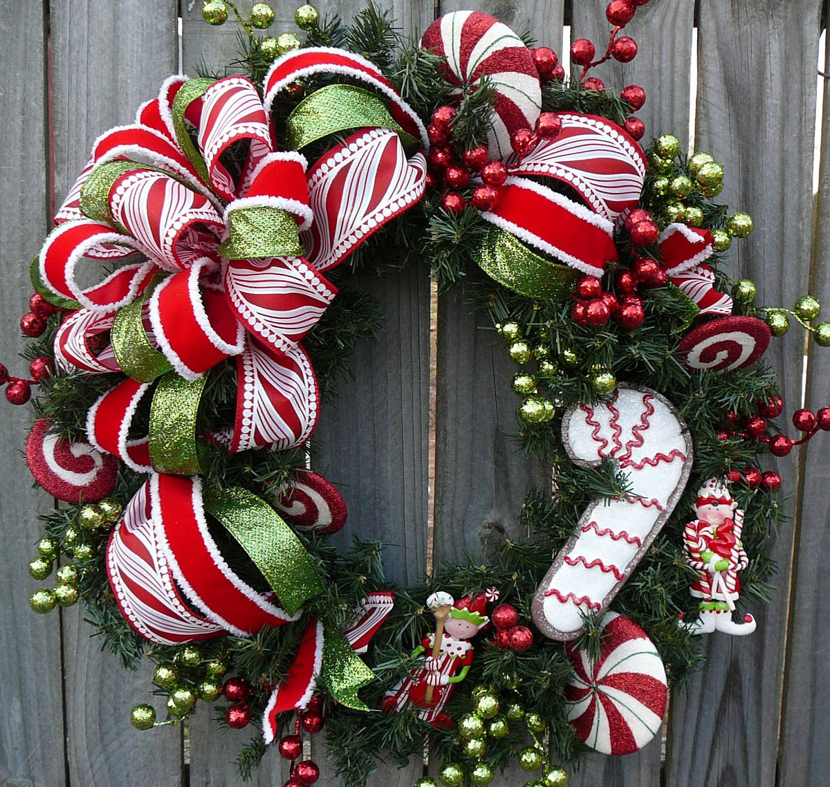 Unique Christmas Candy
 Christmas Holiday Wreath Candy Cane Wreath for Christmas