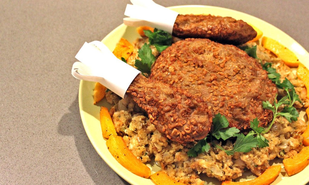 Vegetarian Thanksgiving Dinner Recipes
 Make your own tasty ve arian turkey for Thanksgiving