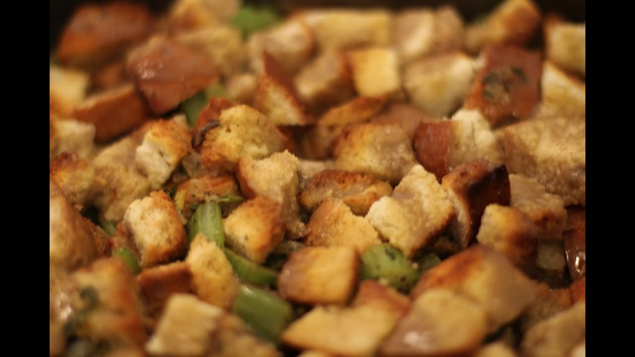 Vegetarian Thanksgiving Dinner Recipes
 Vegan Stuffing Recipe Vegan Ve arian Meatless Monday