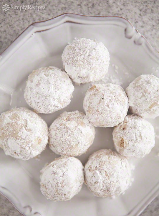Walnut Christmas Cookies
 Walnut Snowball Cookies Recipe