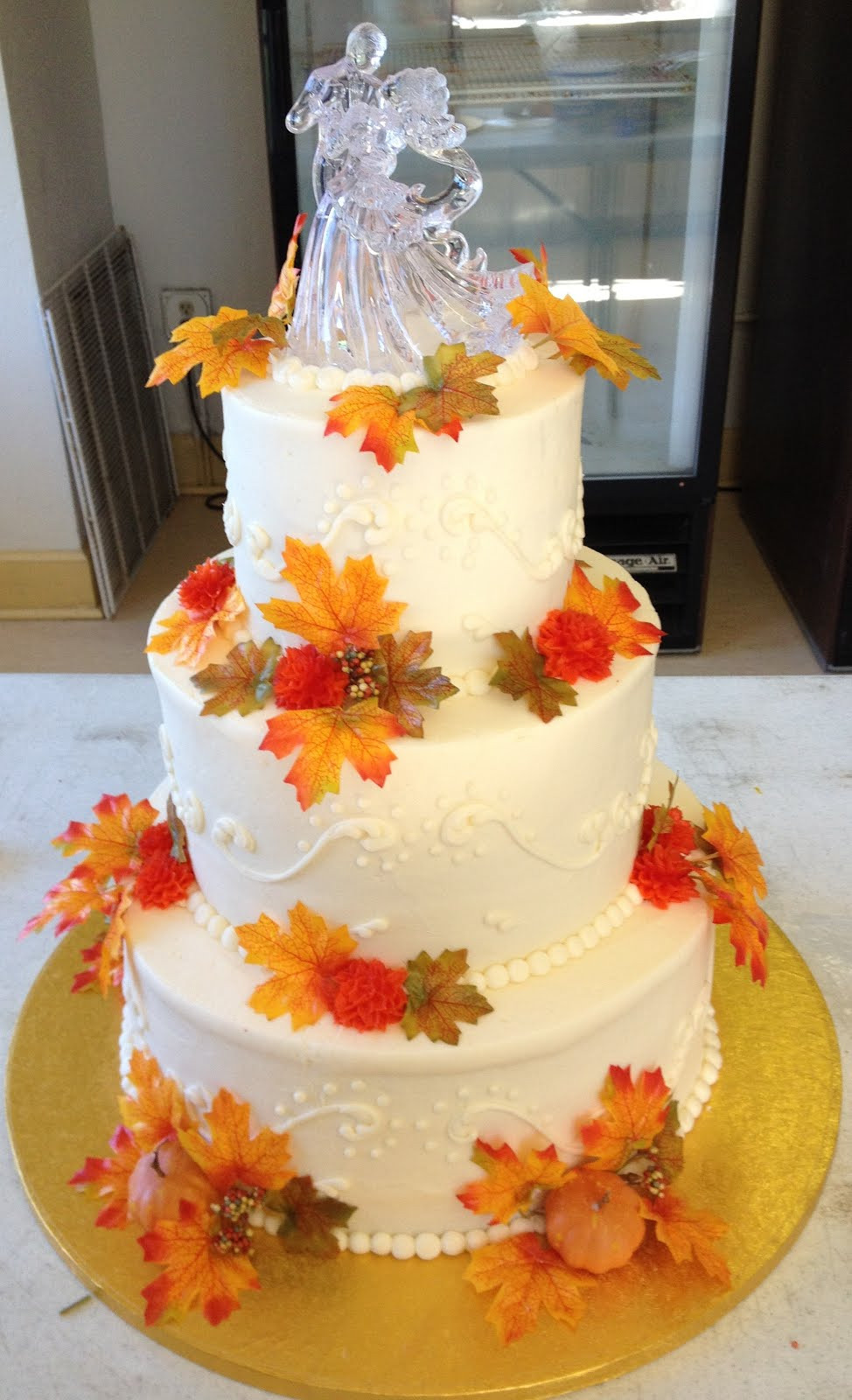 Wedding Cakes Fall
 Party People Event Decorating pany Fall Wedding
