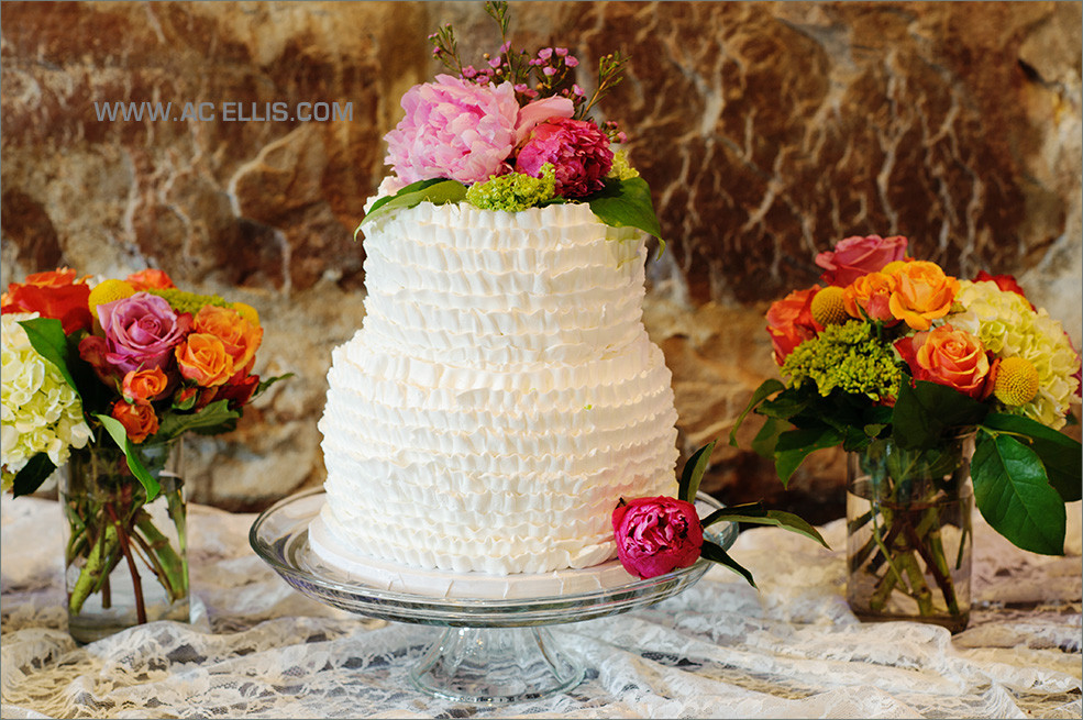 Wedding Cakes Sioux Falls
 Leigh and Alex’s Sioux Falls Ruffle Wedding Cake The