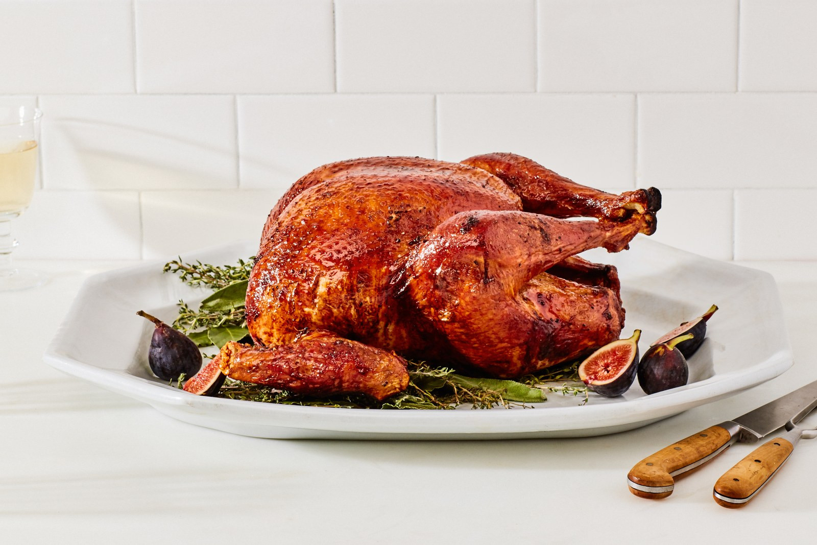 When To Defrost Turkey For Thanksgiving
 How to Thaw a Turkey Fast