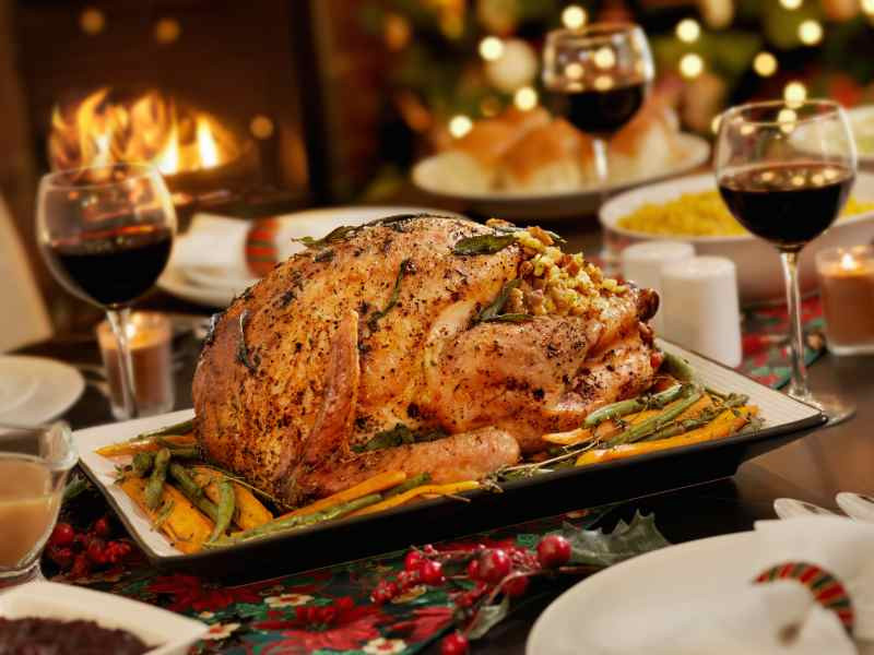 Wine For Thanksgiving Dinner
 Christmas Turkey Dinner Thanksgiving Turkey Recipe AK