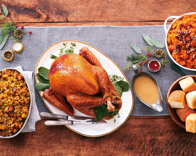 Winn Dixie Thanksgiving Dinner
 Southeastern Grocers Donate over 2 000 Thanksgiving